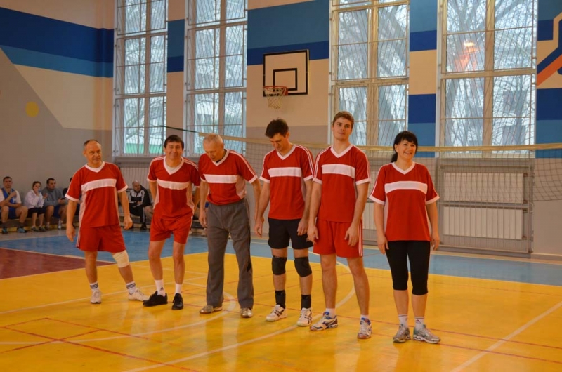 Турнир по волейболу среди преподавателей и сотрудников