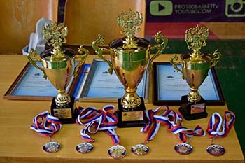 Профсоюзная организация Таврической академии завоевала на турнире по бадминтону 5 медалей из 6!!!